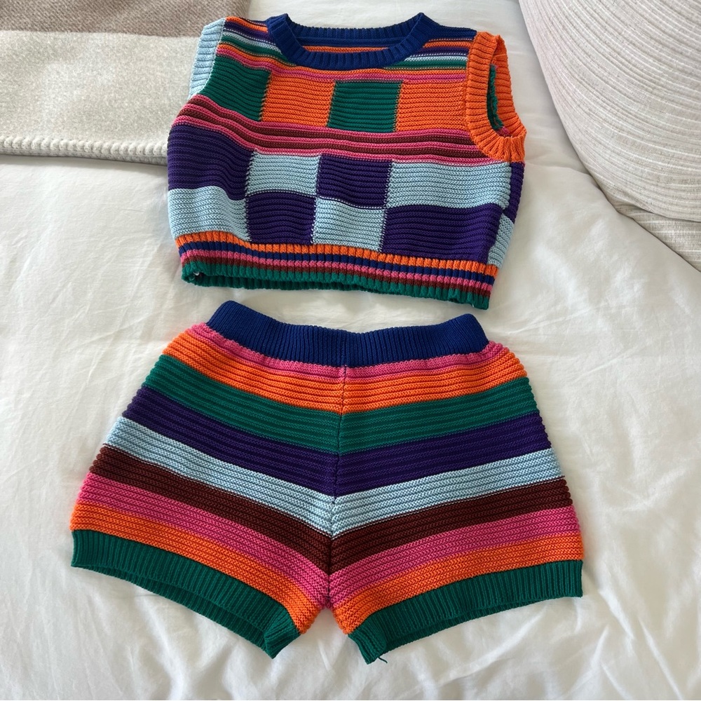 Colorful set